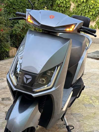 Yadea t5
