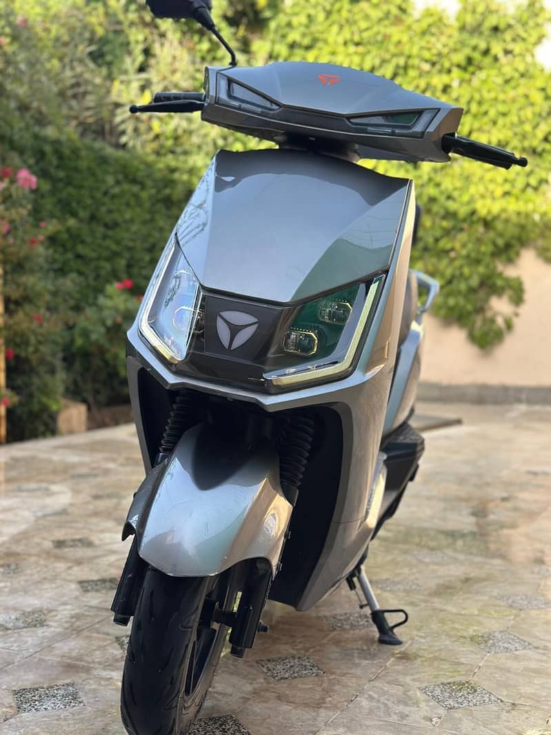 Yadea t5 3