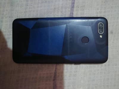 OPPO A12
