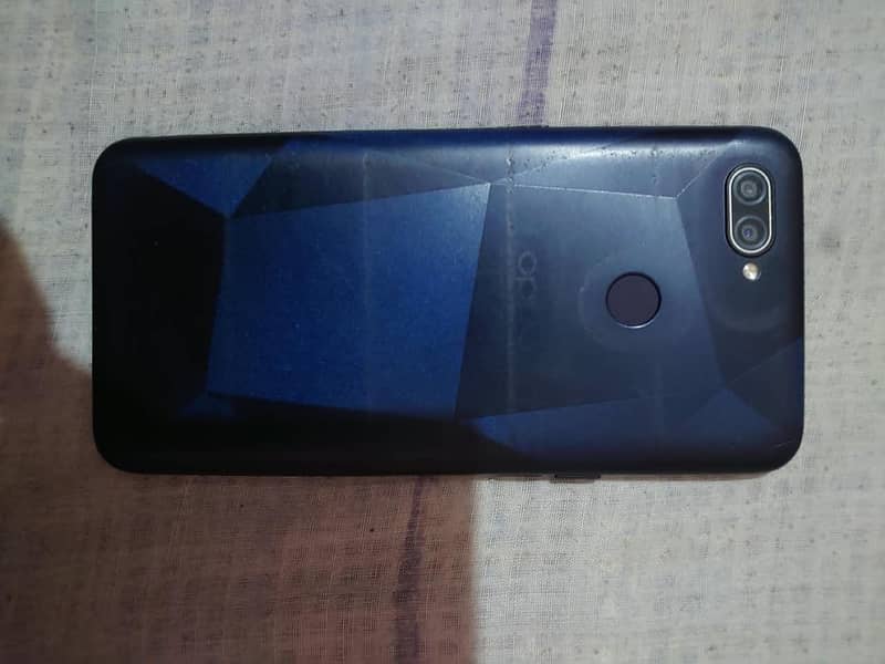 OPPO A12 0