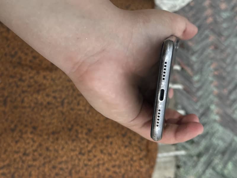 Iphone 11 bypass 4