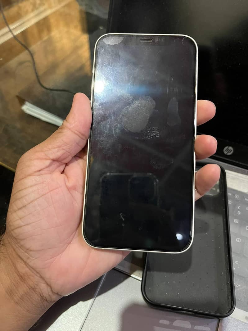 Apple iPhone 12 0