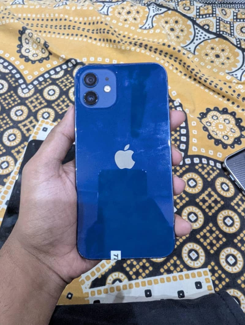 Apple iPhone 12 0