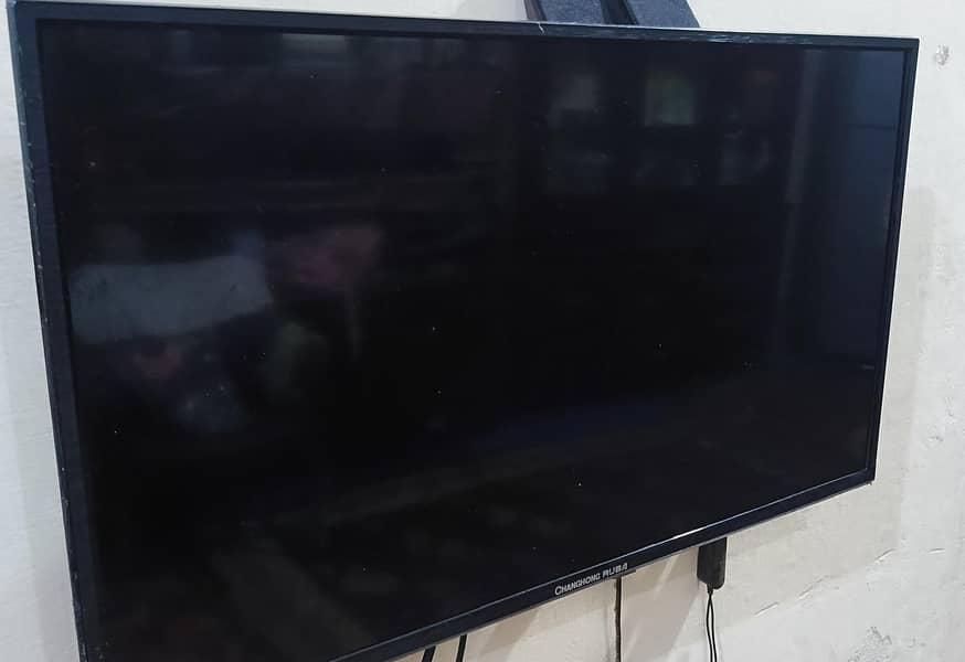 32 inch LED 2