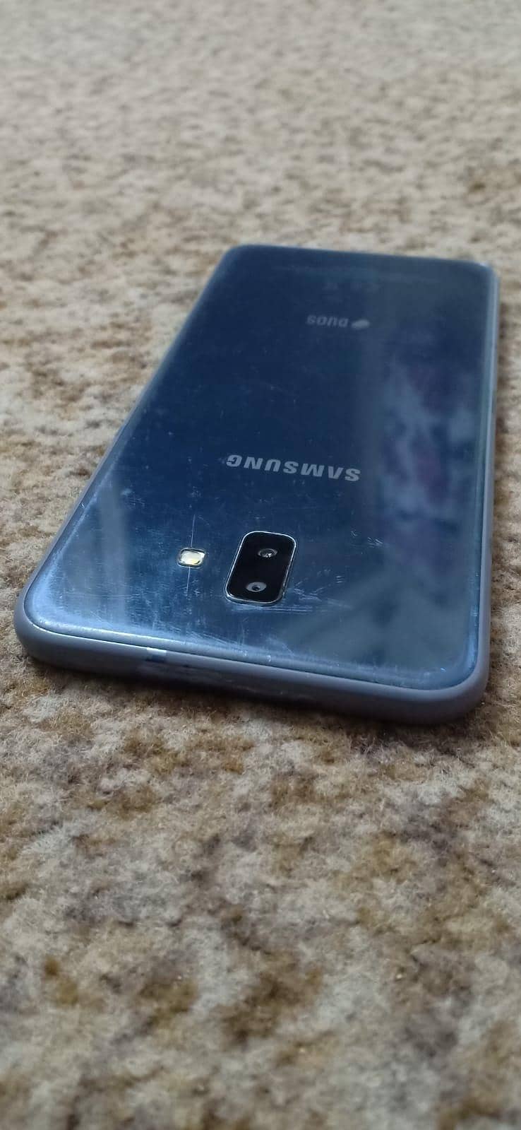 Samsung Mobile J6 Plus 3