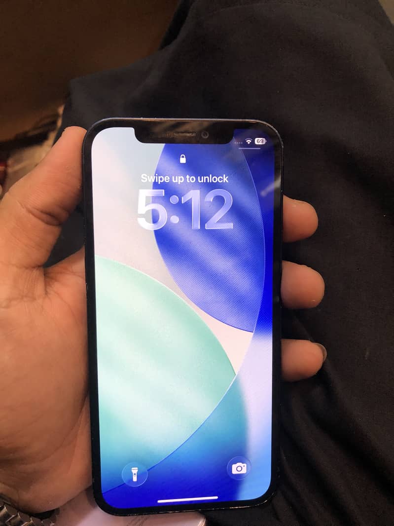 Apple iPhone 12 2