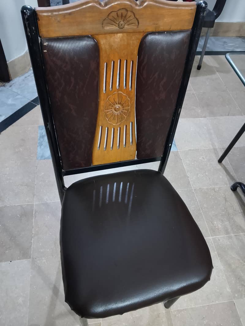 6 Seater Dining Table 4