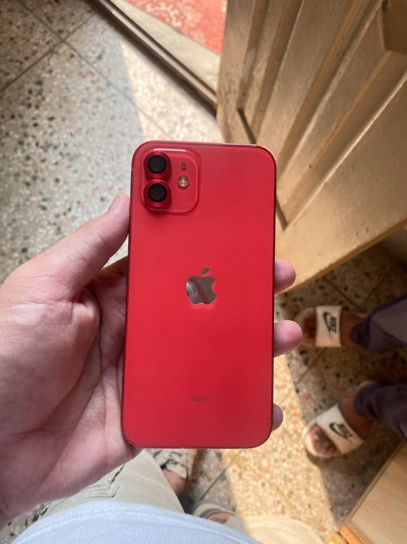 Apple iPhone 12 0