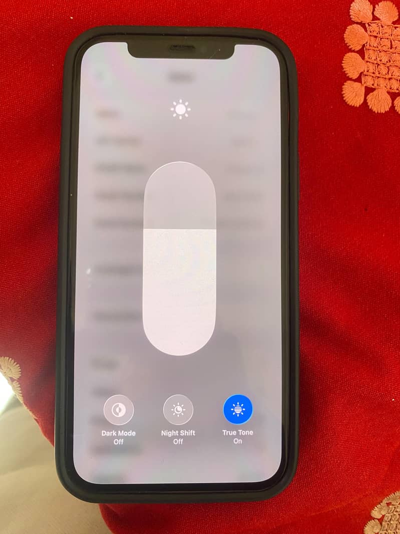 Apple iPhone 12 3