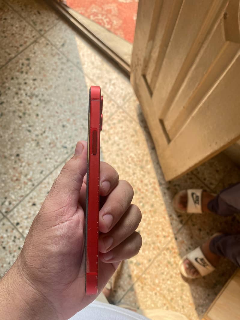 Apple iPhone 12 5
