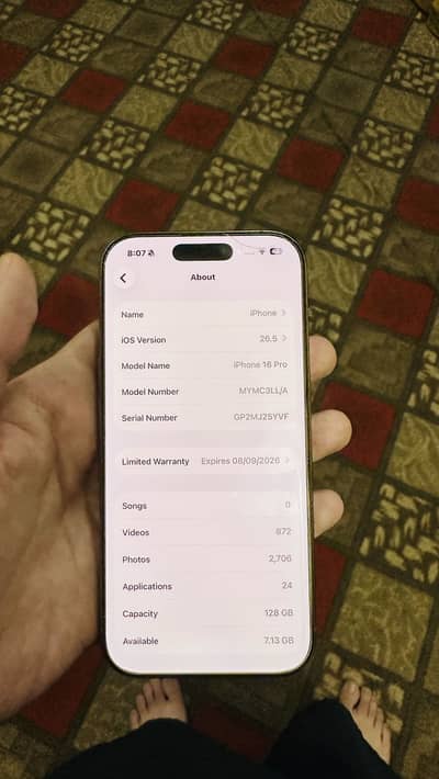 Apple iPhone 16 Pro jv