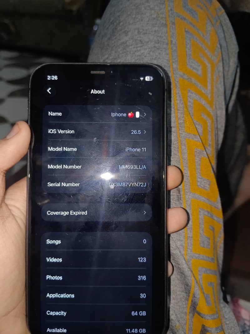 Apple iPhone 11 3