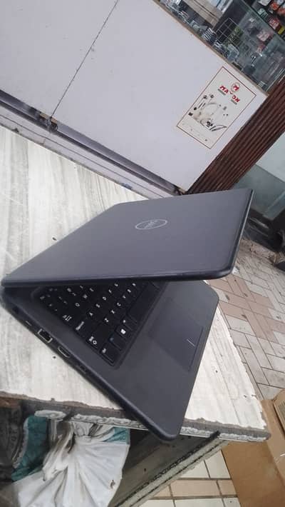 Dell Latitude 3310