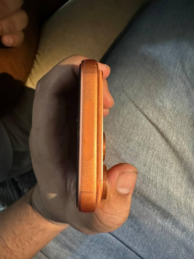 Apple iPhone 17 Pro Max 1