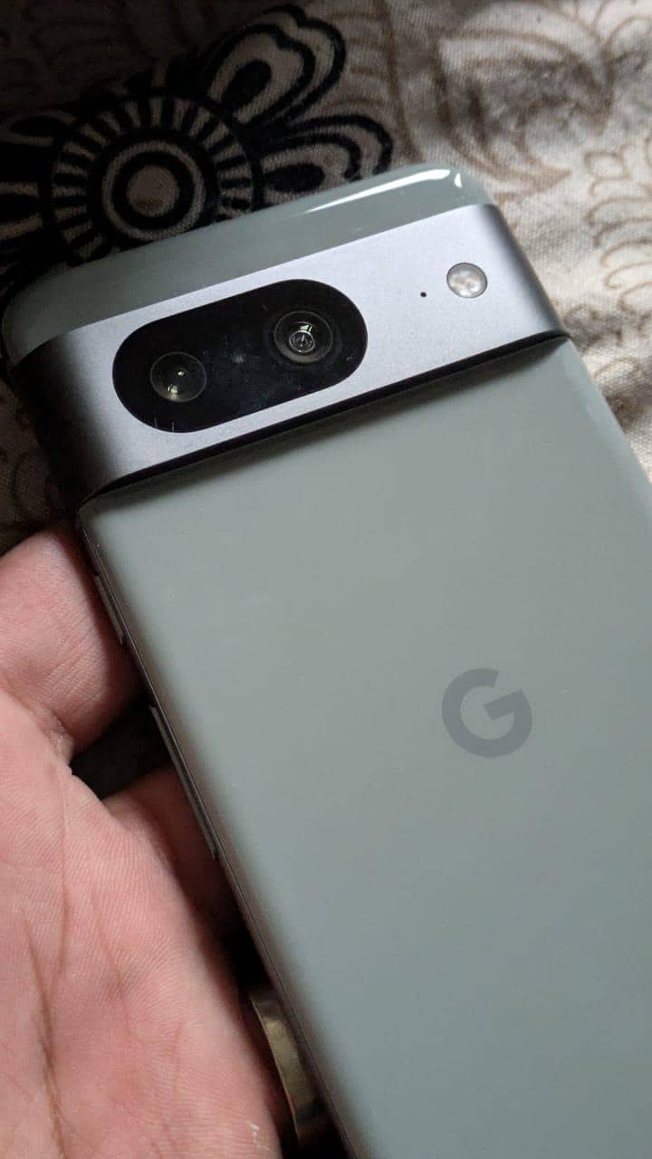 Google Pixel 8 0