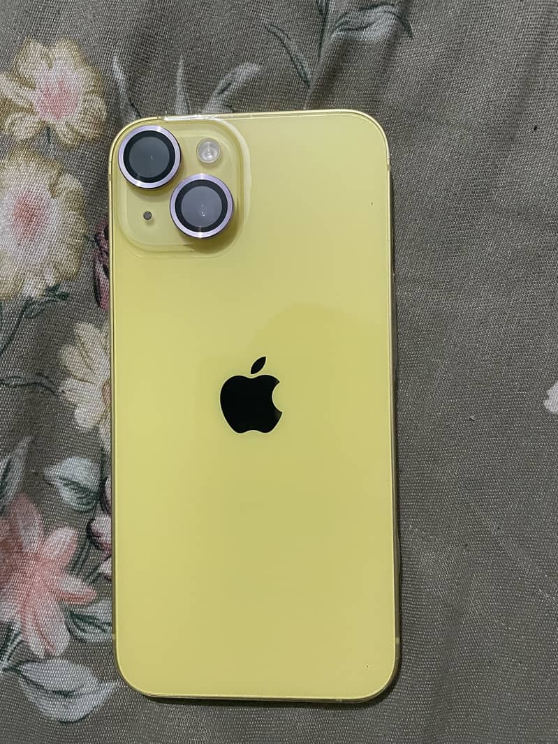 Apple iPhone 14 4