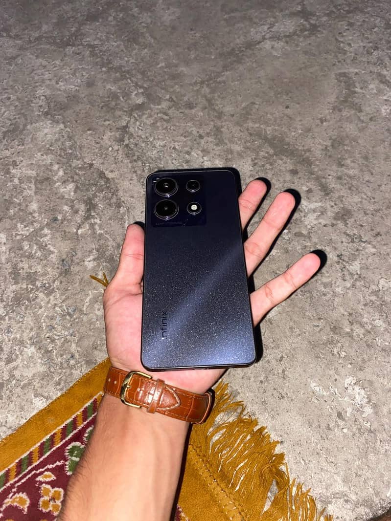 Infinix Note 30 1