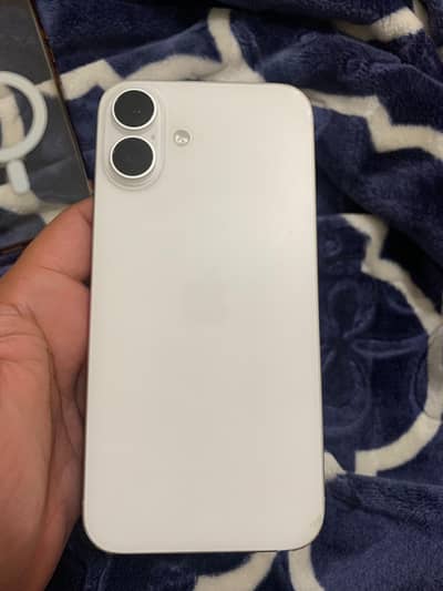 Apple iPhone 16 Plus