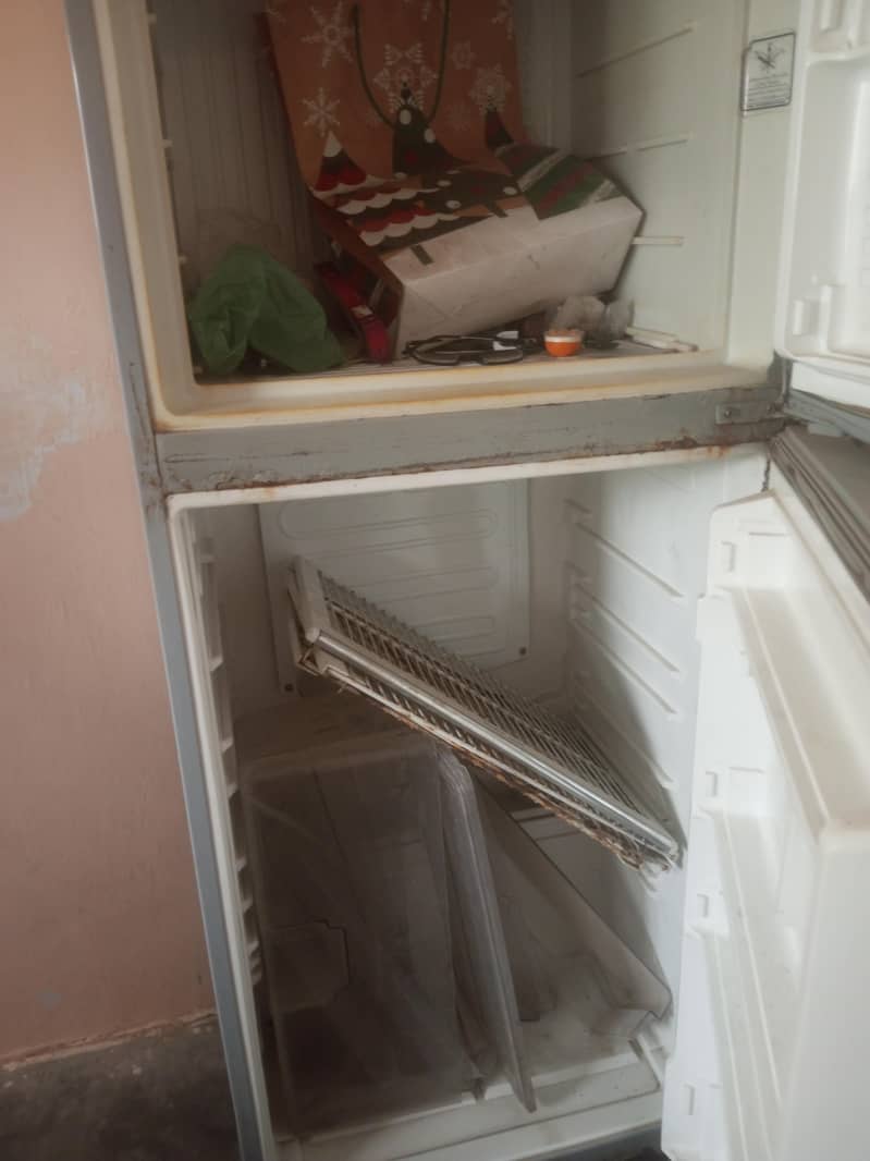 fridge 0
