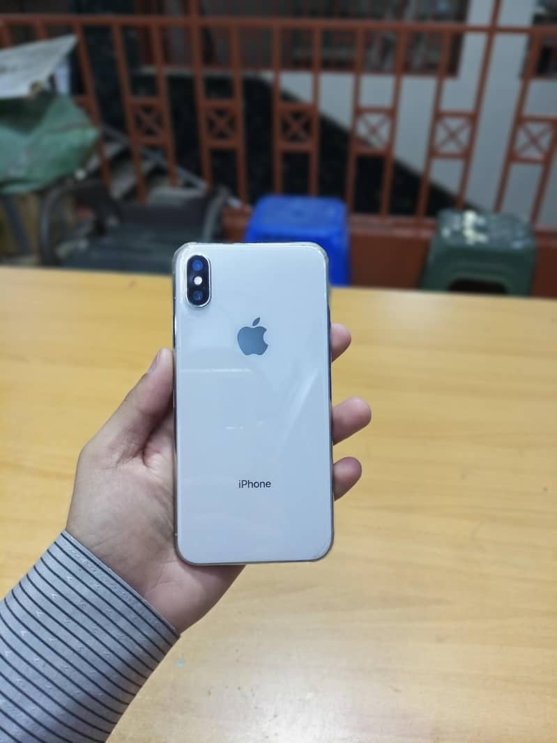 Apple iPhone X 0