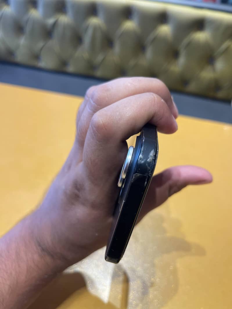 iPhone 15 jv 7