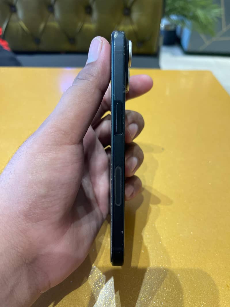 iPhone 15 jv 8