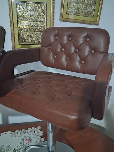 Adjustable chairs