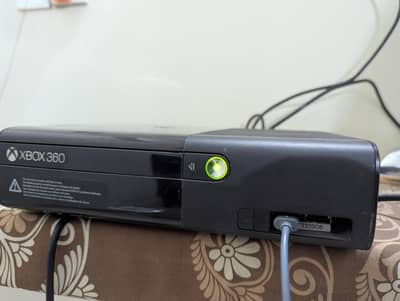 XBOX 360 ULTRA SLIM JTAG | 250GB | 30+ Games | 4 WIRELESS CONTROLLERS