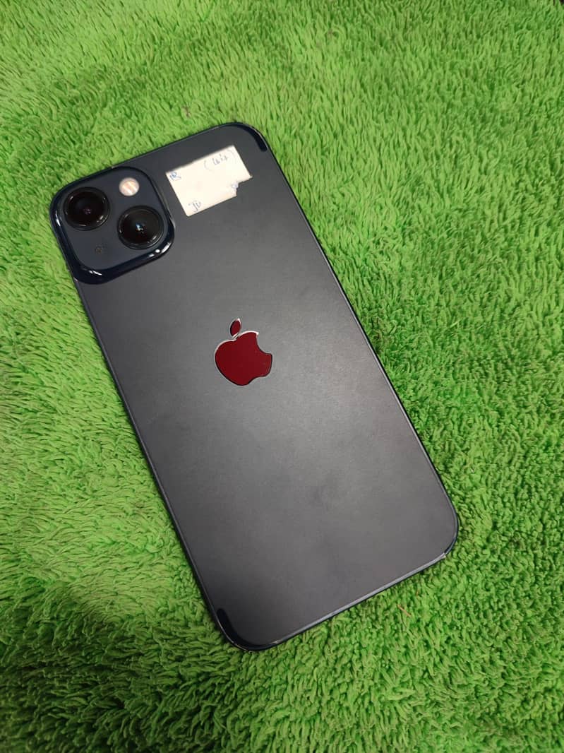 Apple iPhone 13 1
