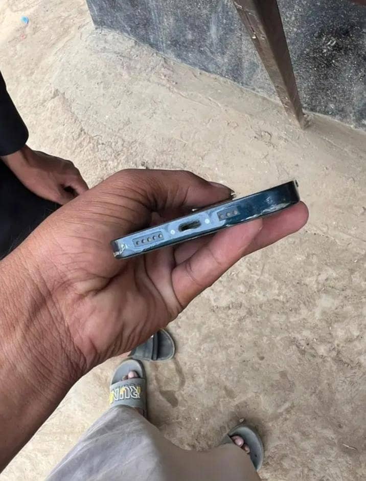 Apple iPhone 13 3