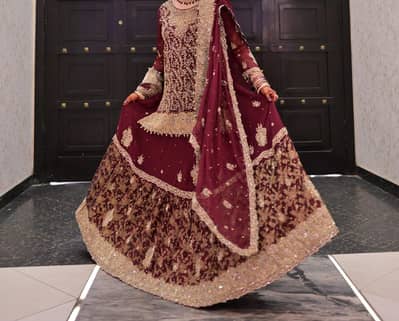 dress for selling (farshi sharara)