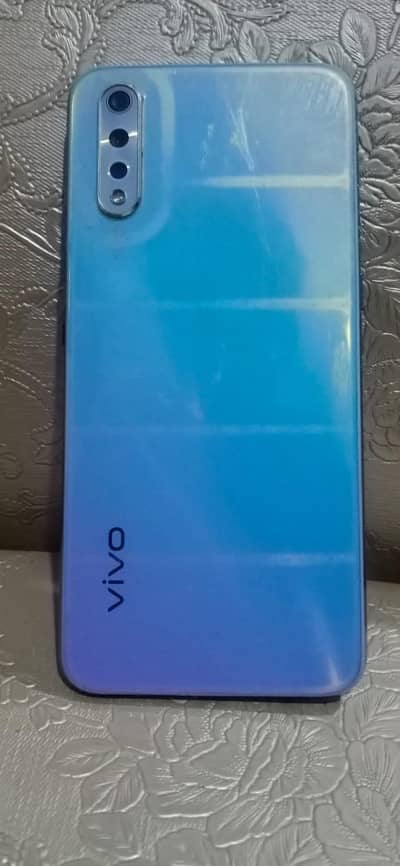 Vivo S1