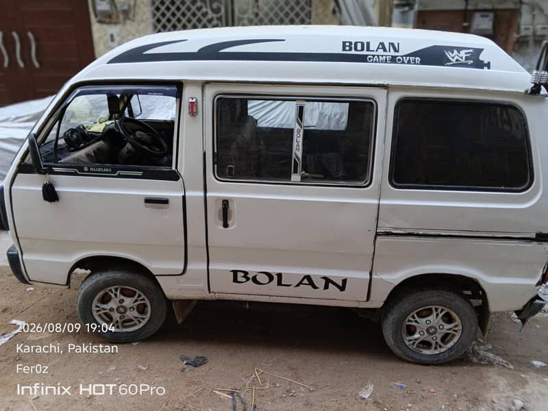 Suzuki Bolan 2011 2