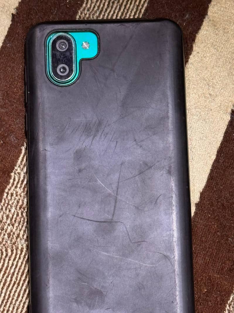 Sharp Aquos R3 2