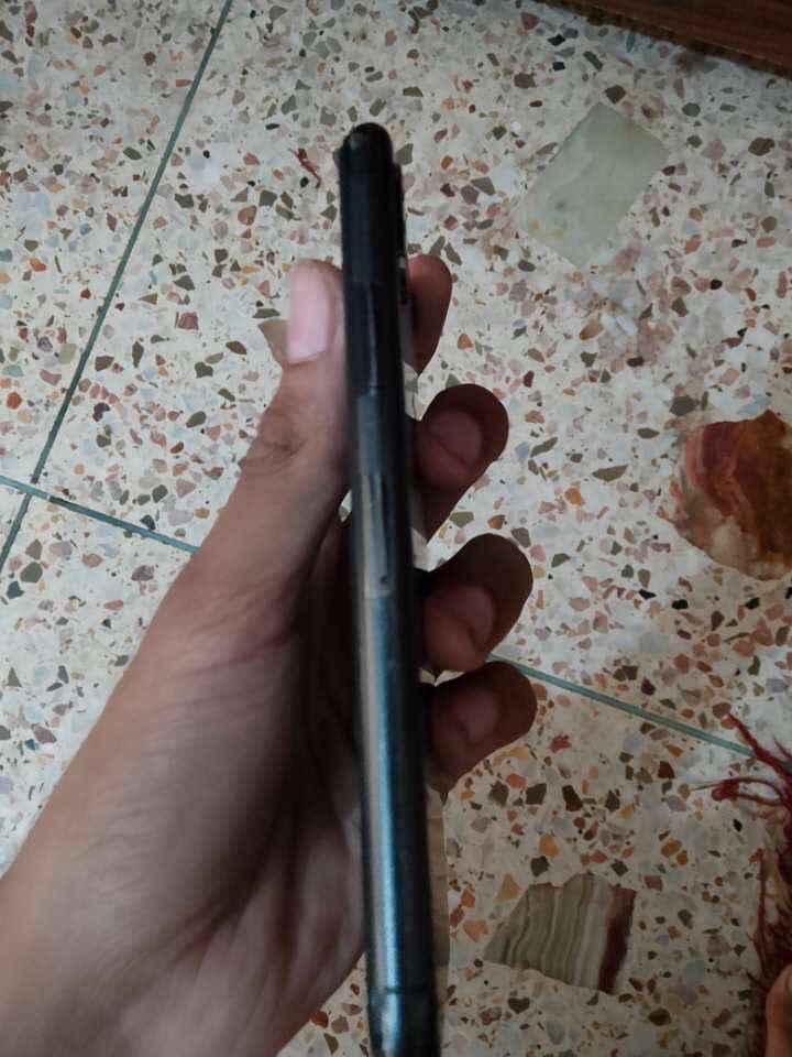 Apple iPhone X 1