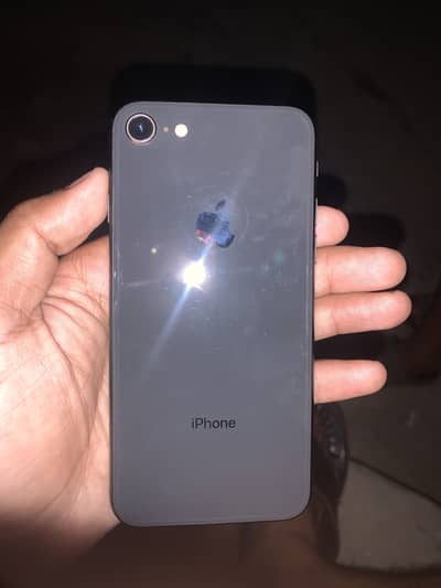 Apple iPhone 8