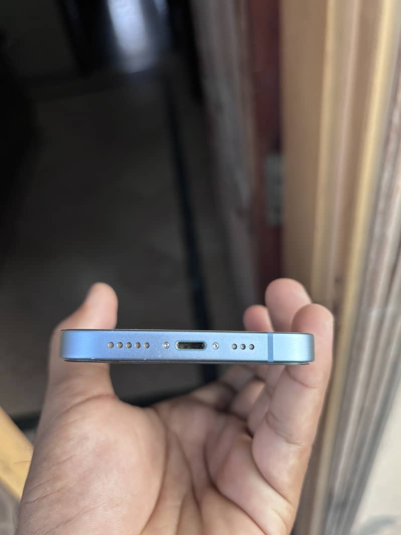 Apple iPhone 14 2