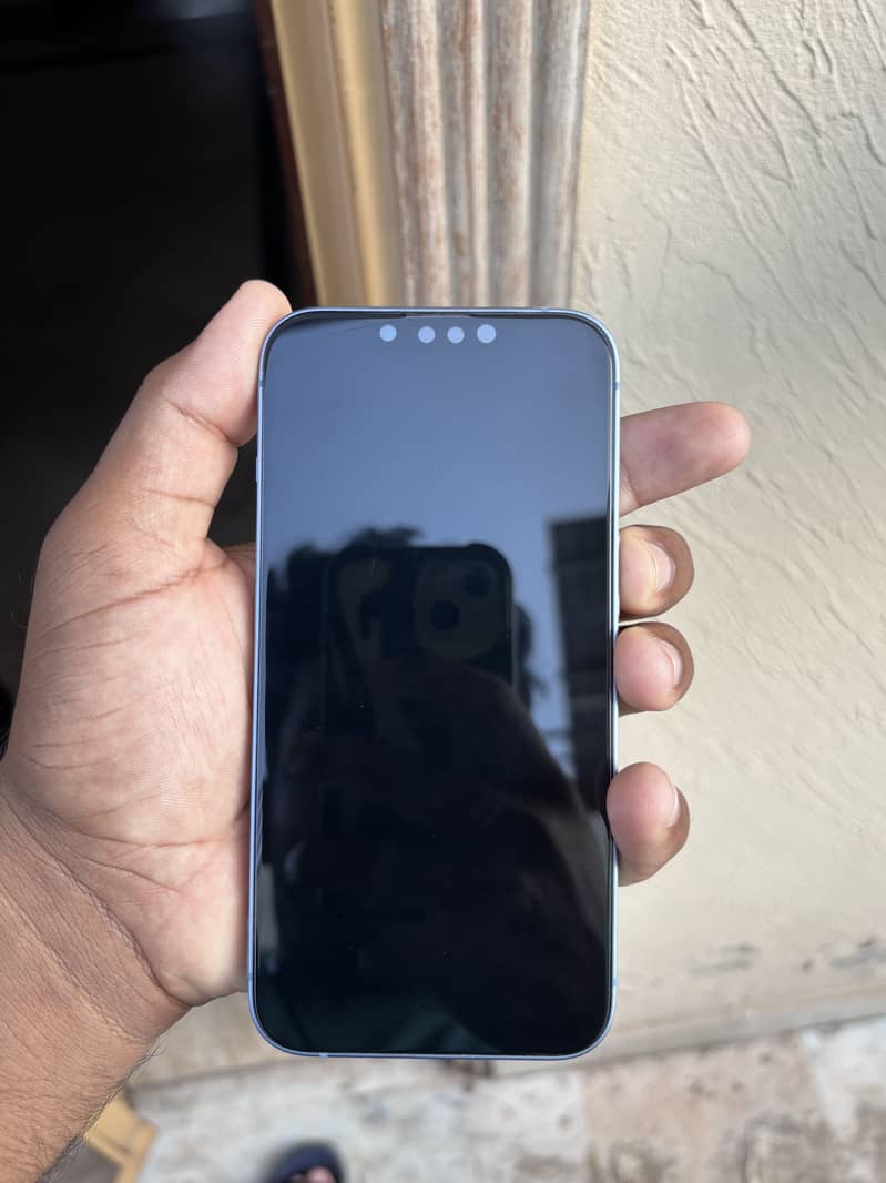 Apple iPhone 14 6