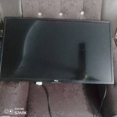 Screen 32 inches,resolution HD ready 1366*768,,refresh rate 60HZ, HDMI