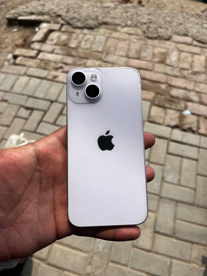 Apple iPhone 14 0