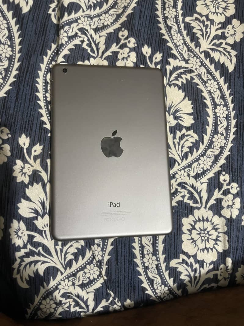 Apple iPad 2