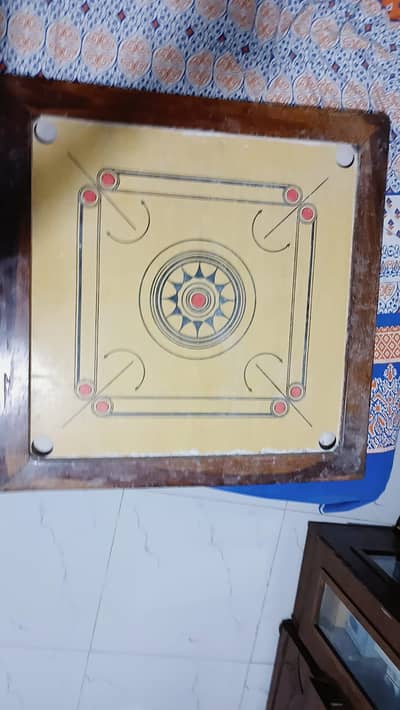 carrom board