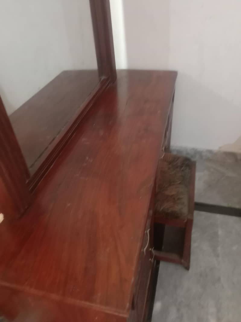 chinioti bed set with side table and dressing 12