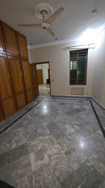 12 Marla Upper Portion for Rent Cavalry Ground Lahore