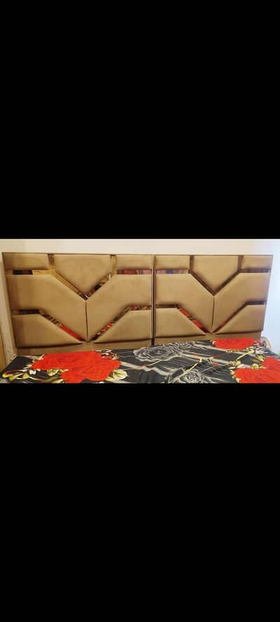 2 singles bed almost brand new conditon