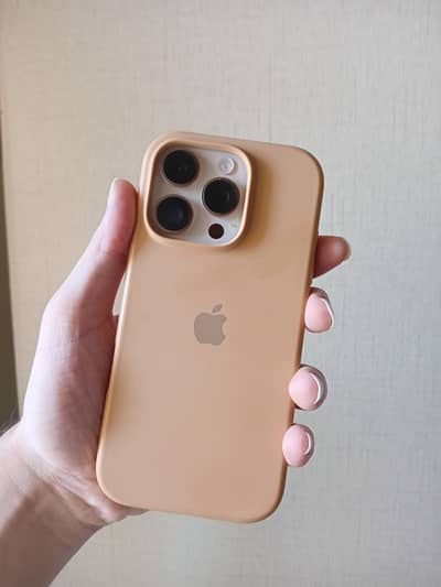 Apple iPhone 16 Pro