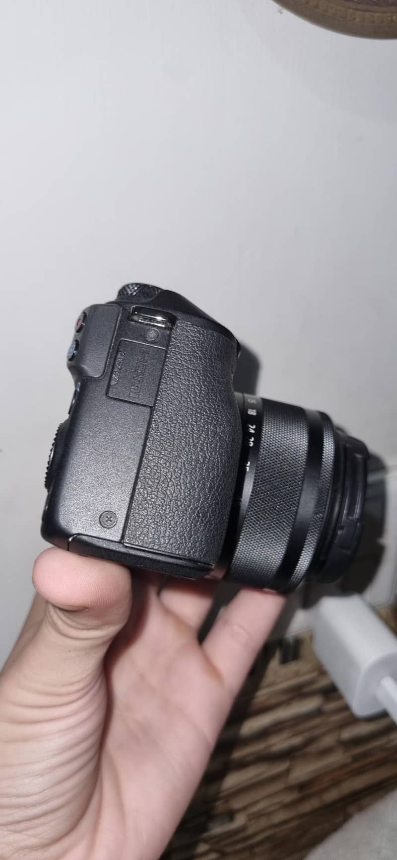 canon eos M3 1
