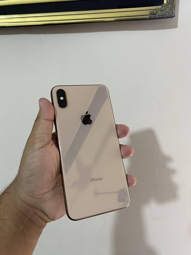 iPhone XS Max 0