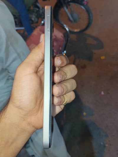 Infinix Hot 60i