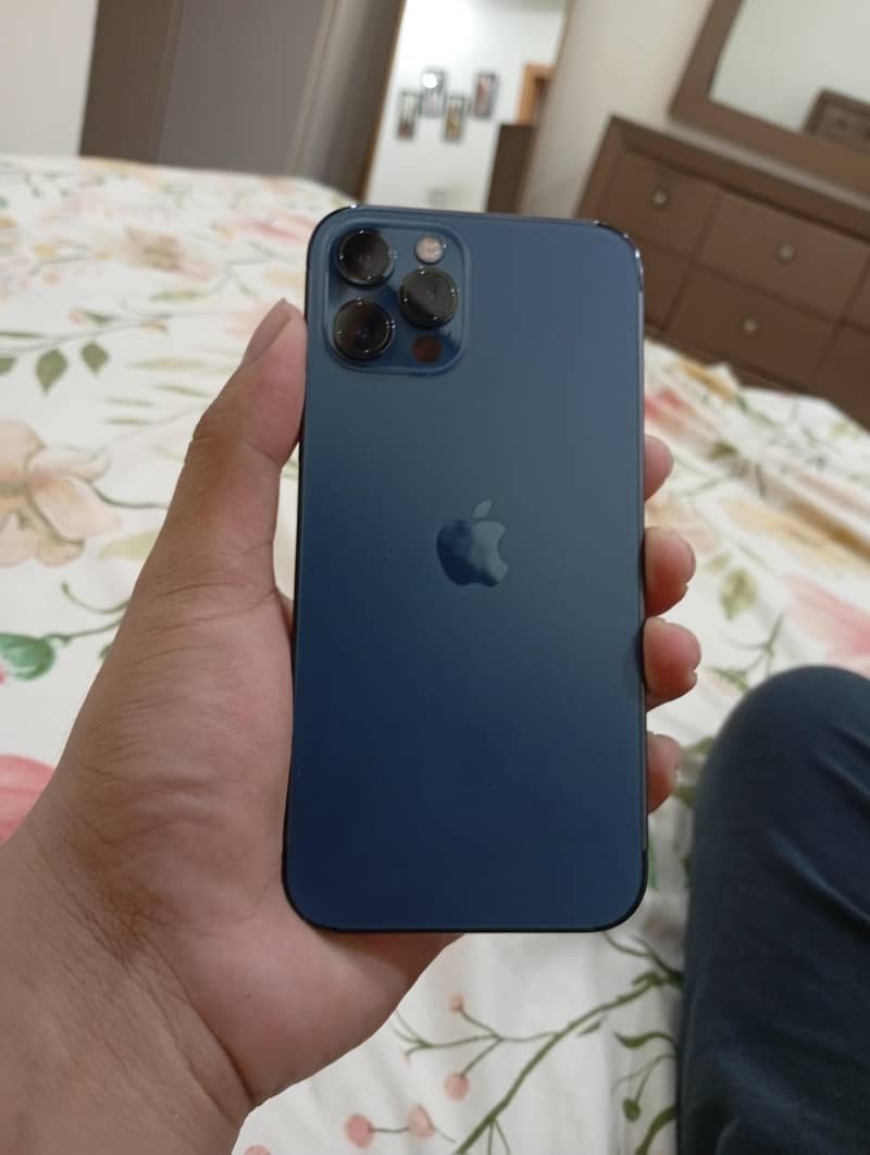 Apple iPhone 12 Pro 2